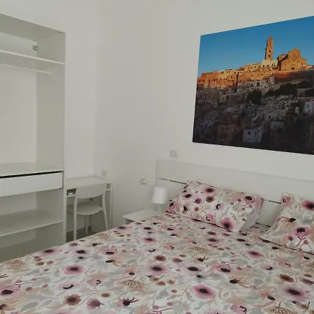 Le Stanze Del Maestro Pensionat Matera